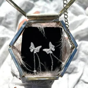 Işıltılı Sallantı Kelebek Küpe