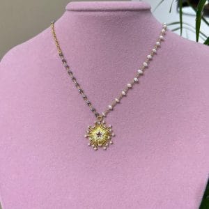 İnci Yıldız Kolye